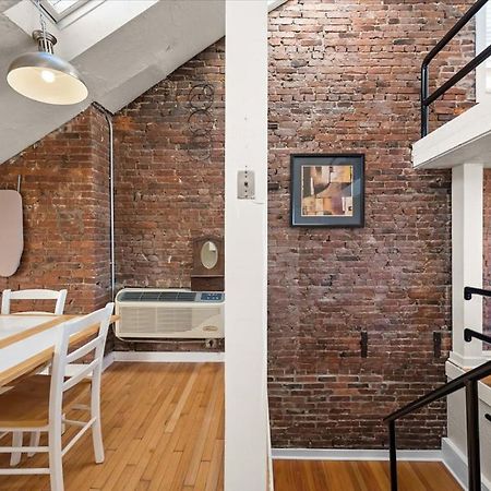 Skyline At Your Door - Studio With A View Pittsburgh Exterior foto